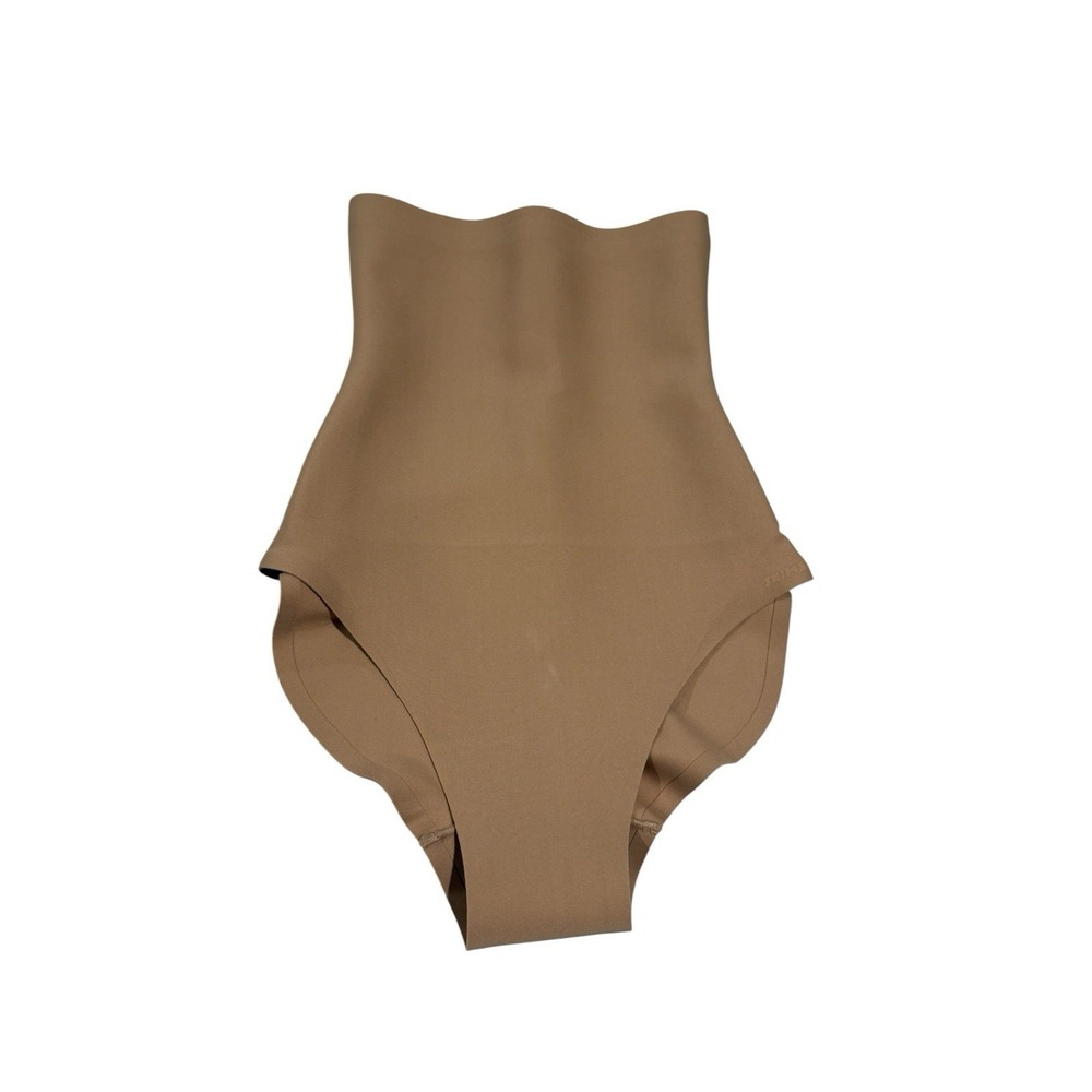 Skims Women's Seamless Sculpt High Waisted Briefs Clay Size Small NWT